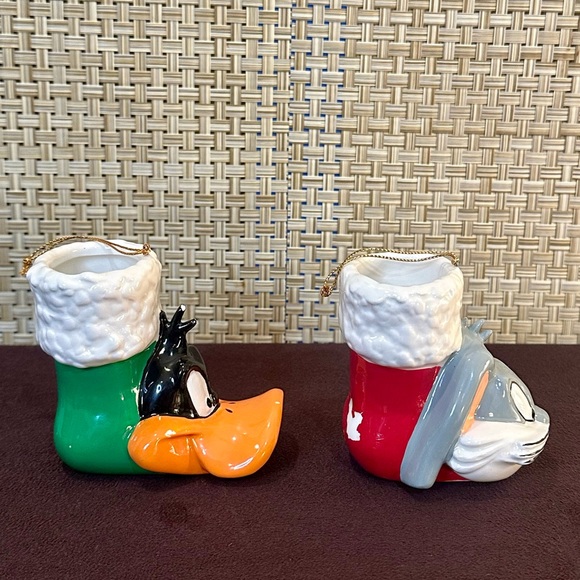 🎄VTG 1994 Looney Tunes Daffy Duck & Bugs Bunny Ceramic Stocking Tree Ornaments - Picture 5 of 13